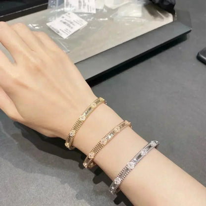 [Vellora Opalyn]CLOVER BRACELET 4MM DIAMONDS