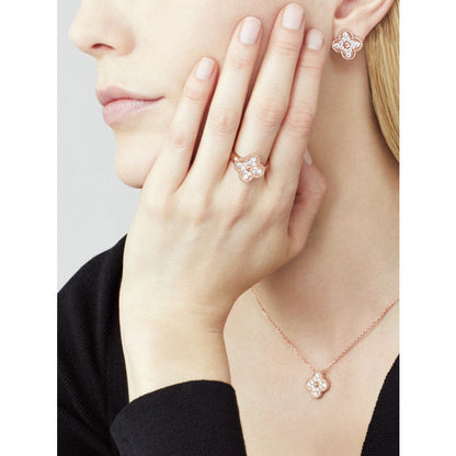 [Vellora Opalyn]CLOVER 15MM DIAMOND SINGLE FLOWER NECKLACE