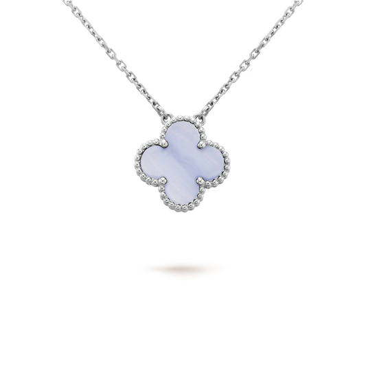 [Vellora Opalyn]CLOVER 15MM BLUE CHALCEDONY NECKLACE SILVER