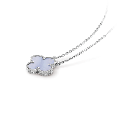 [Vellora Opalyn]CLOVER 15MM BLUE CHALCEDONY NECKLACE SILVER