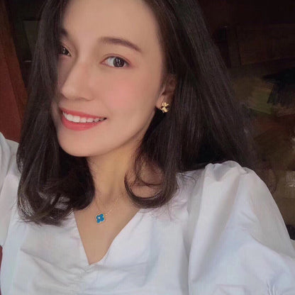 [Vellora Opalyn]CLOVER 15MM DIAMOND AND BLUE AGATE NECKLACE