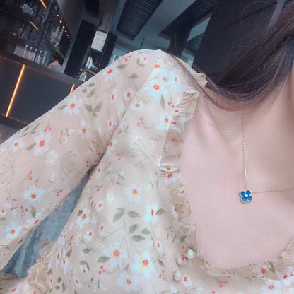 [Vellora Opalyn]CLOVER 15MM DIAMOND AND BLUE AGATE NECKLACE