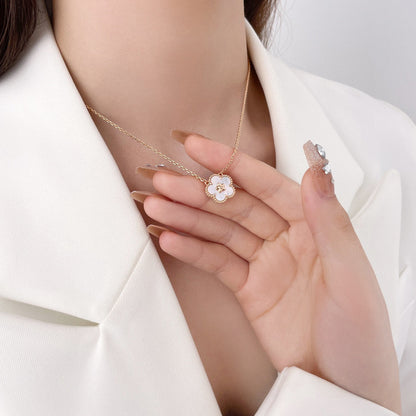 [Vellora Opalyn]LUCKY  WHITE MOP  PLUM BLOSSOM NECKLACE