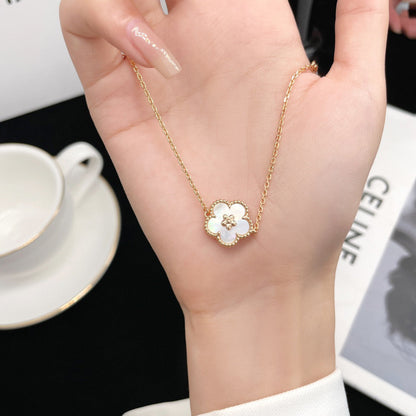 [Vellora Opalyn]LUCKY WHITE MOP PLUM BLOSSOM  BRACELET
