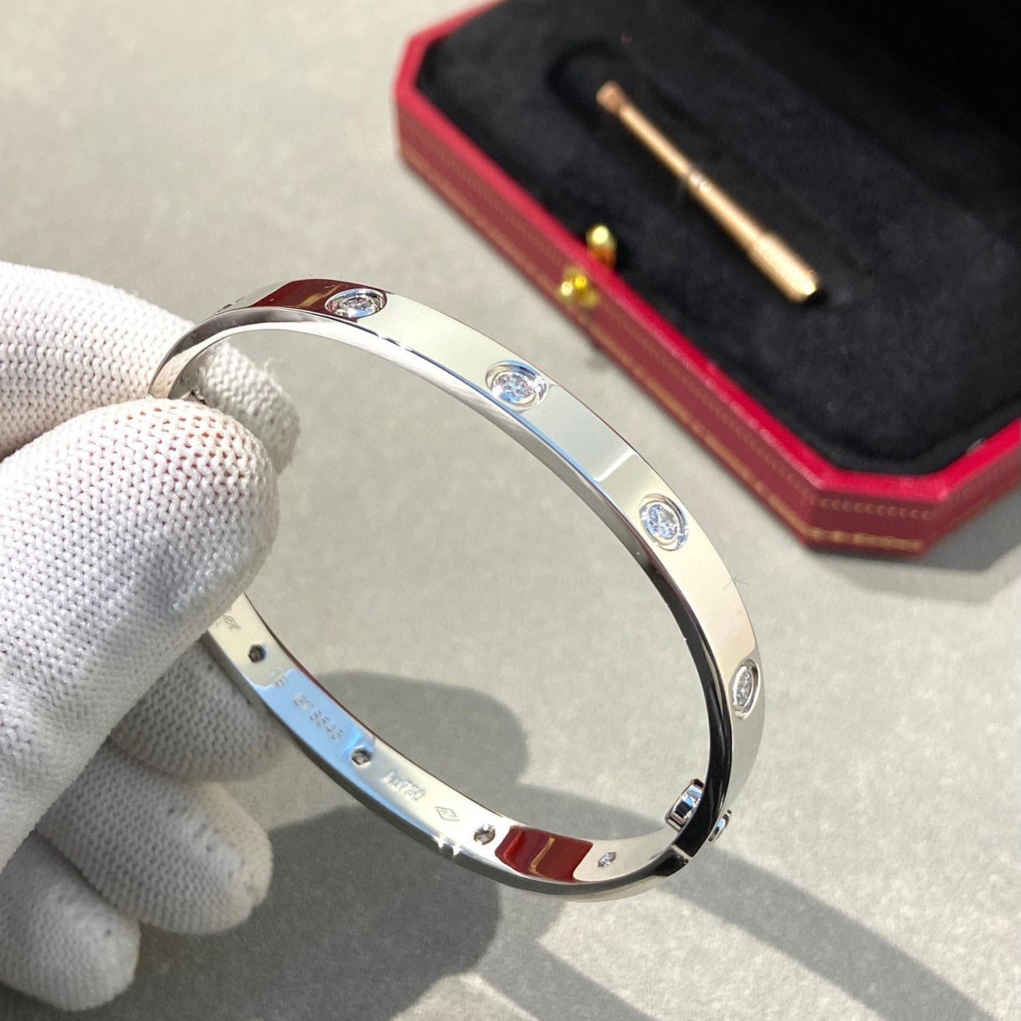 [Vellora Opalyn]LOVE BRACELET 6.1MM 10 DIAMONDS