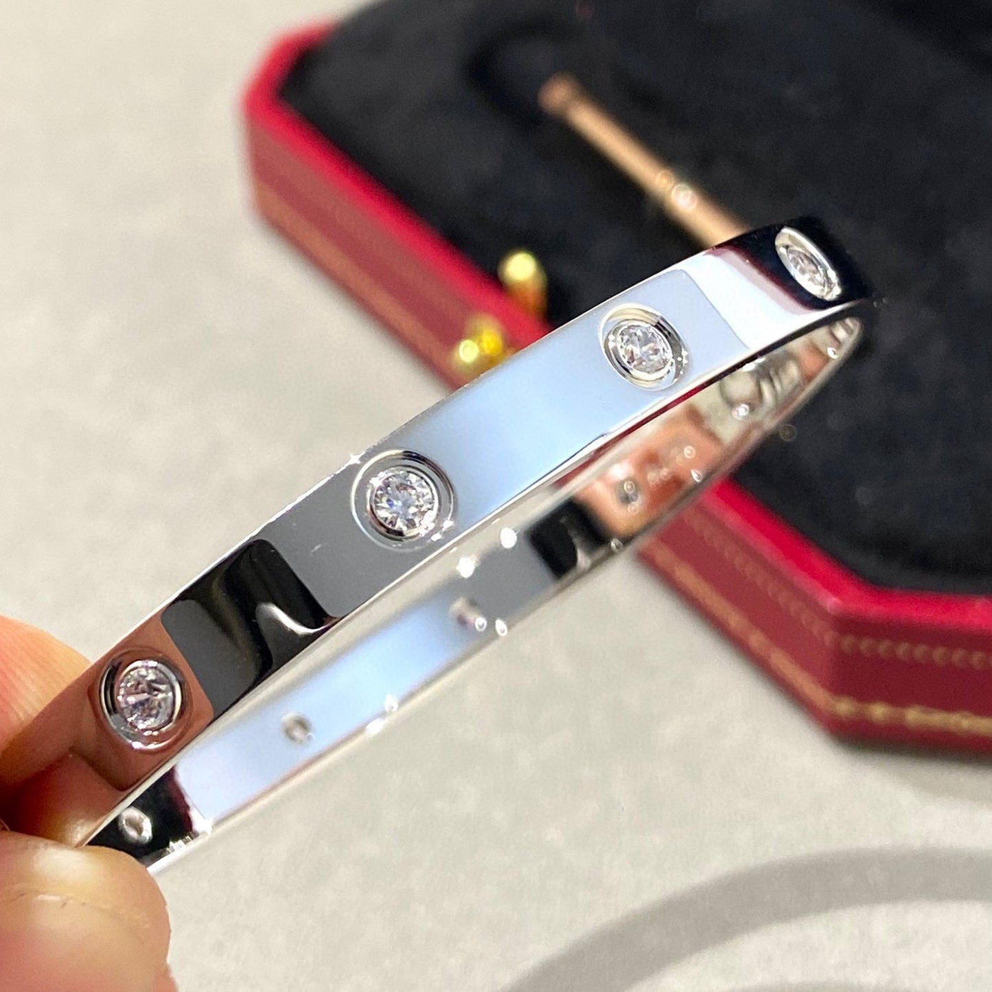 [Vellora Opalyn]LOVE BRACELET 6.1MM 10 DIAMONDS