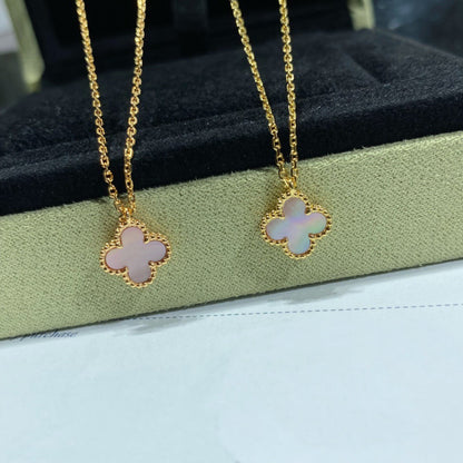 [Vellora Opalyn]CLOVER 15MM PINK MOTHER-OF-PEARL SINGLE FLOWER NECKLACE