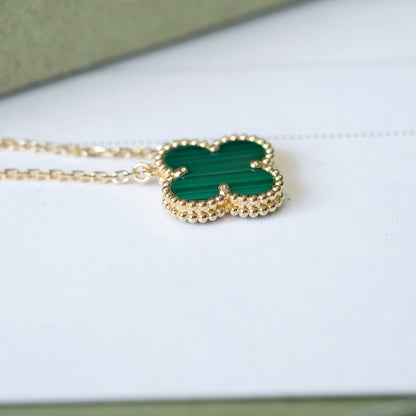 [Vellora Opalyn]CLOVER 15MM MALACHITE SINGLE FLOWER  NECKLACE