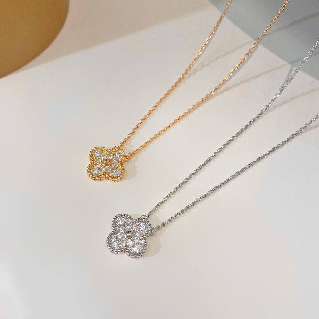[Vellora Opalyn]CLOVER 15MM DIAMOND SINGLE FLOWER NECKLACE
