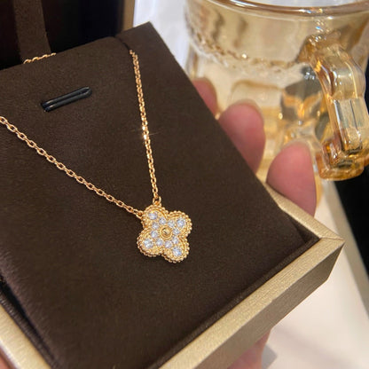 [Vellora Opalyn]CLOVER 15MM DIAMOND SINGLE FLOWER NECKLACE