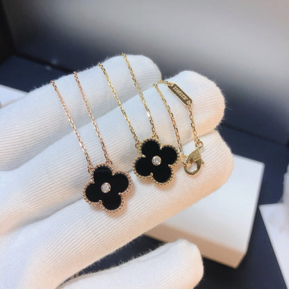 [Vellora Opalyn]CLOVER 15MM DIAMOND ONYX NECKLACE