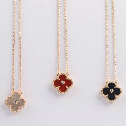 [Vellora Opalyn]CLOVER 15MM DIAMOND CARNELIAN NECKLACE