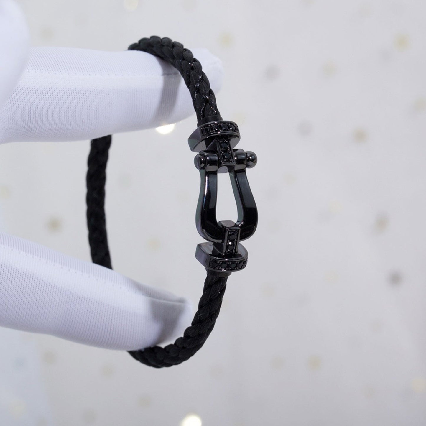 [Vellora Opalyn] FORCE LARGE SERIES HORSESHOE BLACK SAMURAI BRACELET