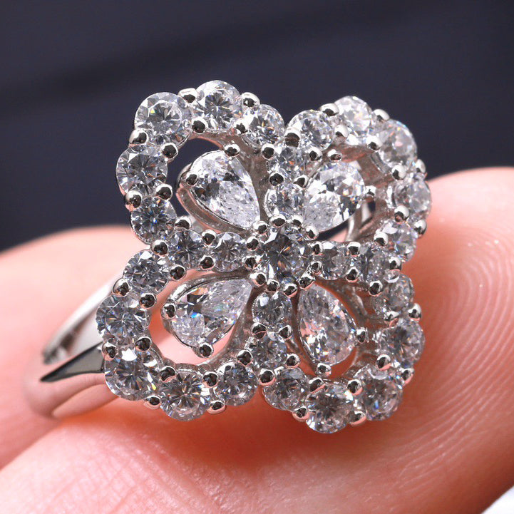 [Vellora Opalyn]LOOP RING FULL MOTIF DIAMOND 16MM SILVE