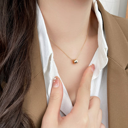 [Vellora Opalyn]BEE MINI PEDANT DIAMOND NECKLACE