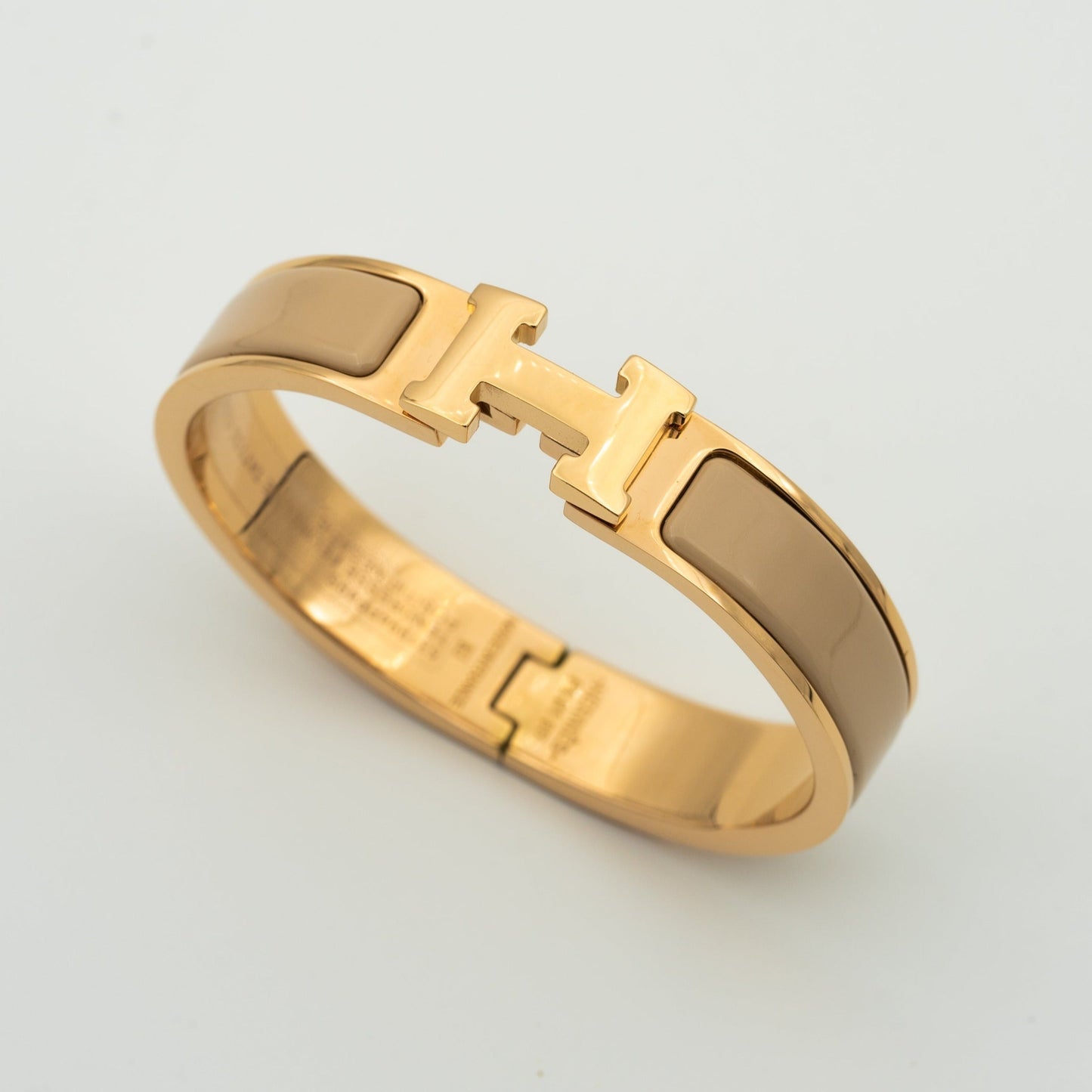 [Vellora Opalyn]H GREY BRACELET