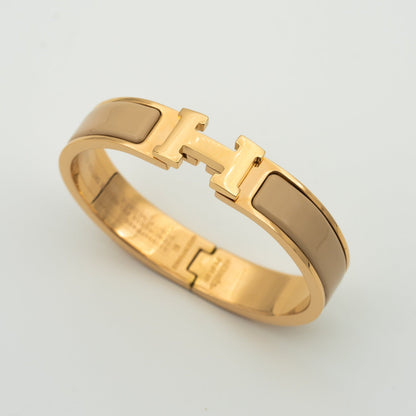 [Vellora Opalyn]H GREY BRACELET