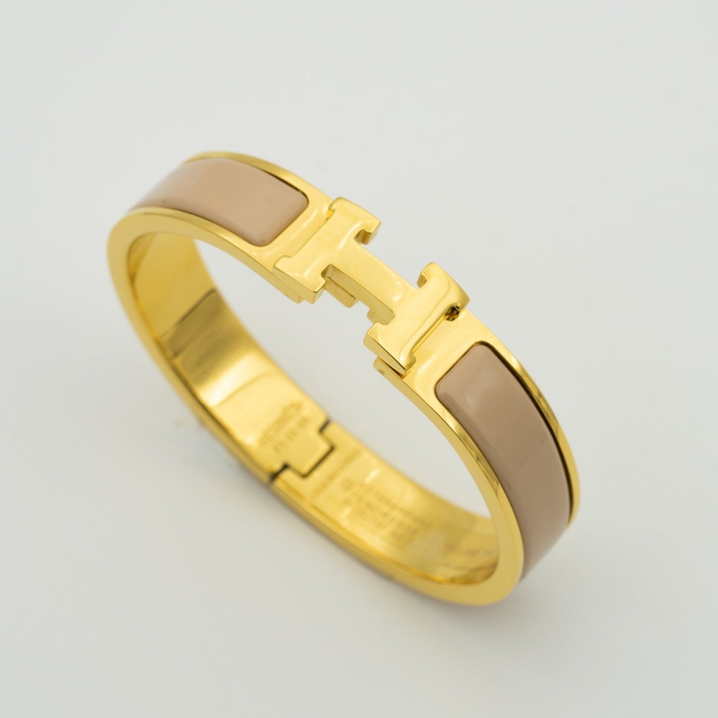 [Vellora Opalyn]H GREY BRACELET