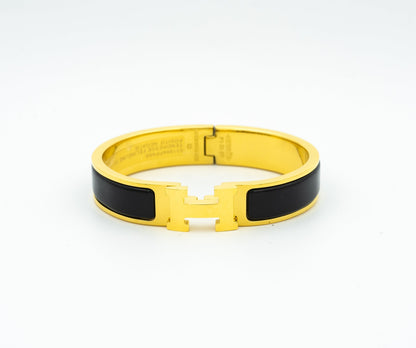 [Vellora Opalyn]H BLACK BRACELET