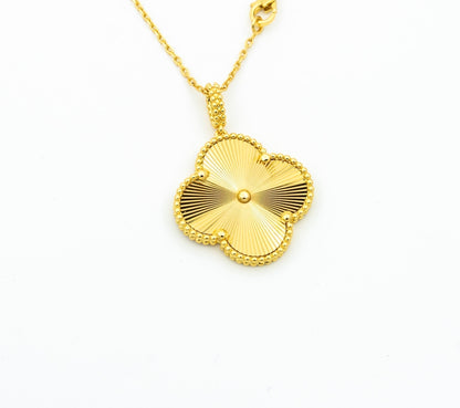 [Vellora Opalyn]CLOVER 25MM PEDANT NECKLACE GOLD