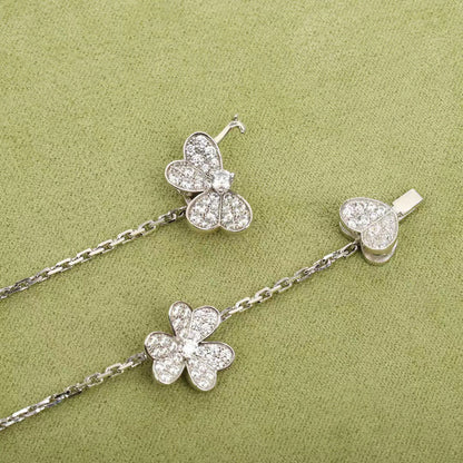 [Vellora Opalyn]FRIVOLE SILVER 9 FLOWERS NECKLACE