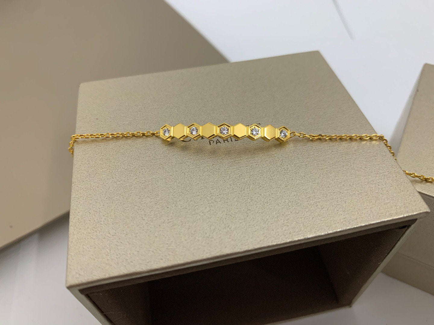 [Vellora Opalyn]BEE LOVE BRACELET DIAMOND