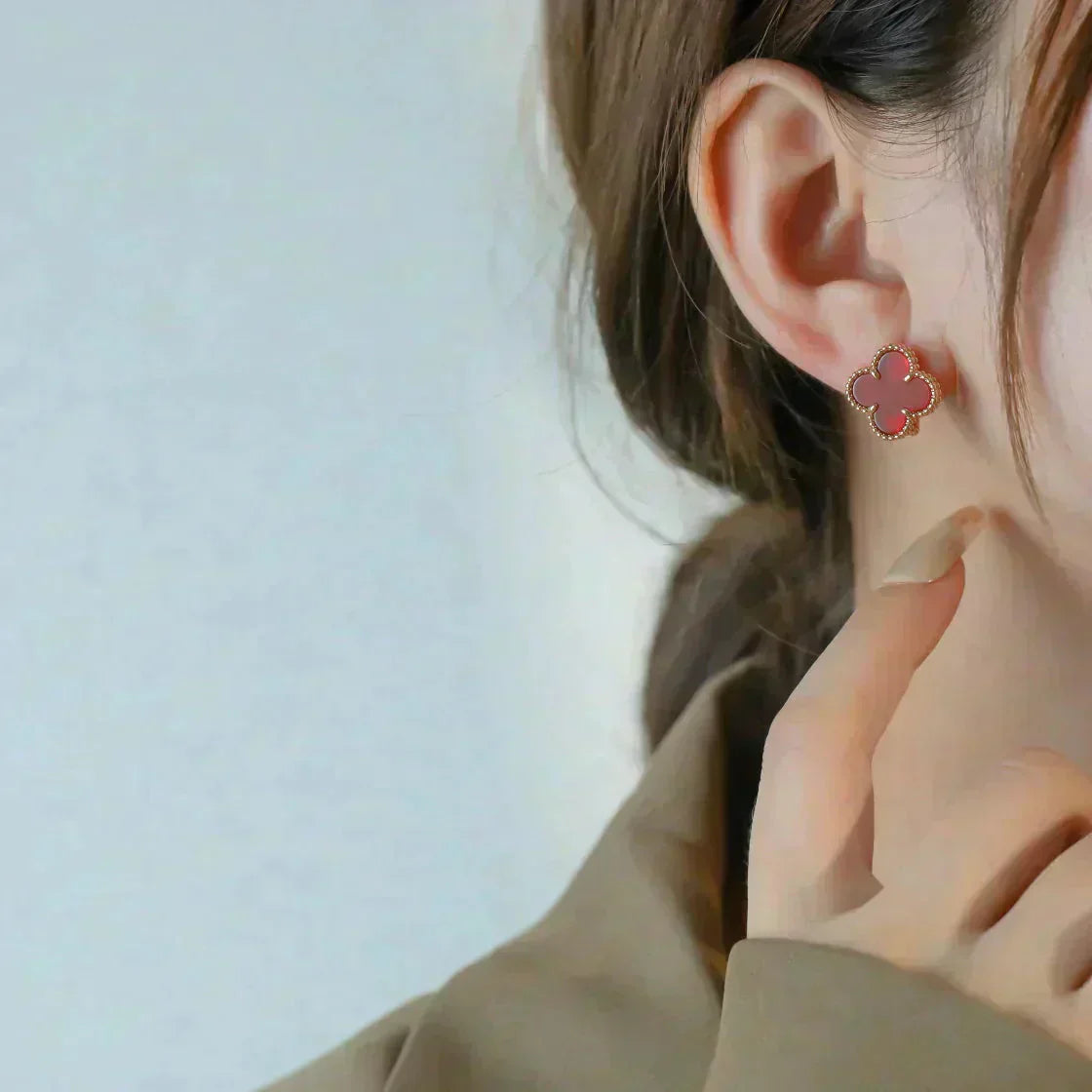 [Vellora Opalyn]CLOVER MEDIUM 1 MOTIFS CARNELIAN  EARRINGS