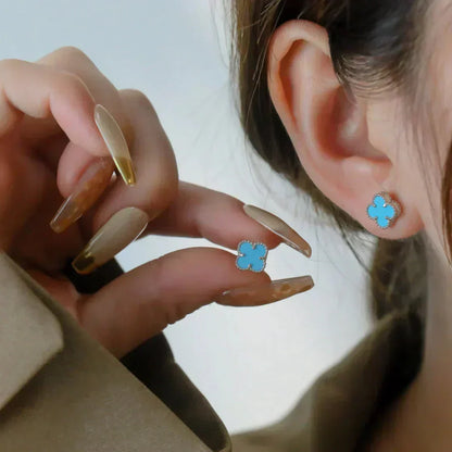 [Vellora Opalyn]CLOVER MINI 9.5MM ONYX STUD EARRINGS SILVER