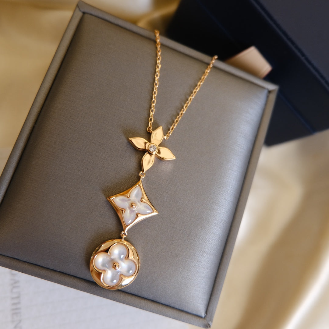 [Vellora Opalyn]COLOR BLOSSOM LARIAT NECKLACE PINK GOLD WHITE MOTHER PEARL AND DIAMOND