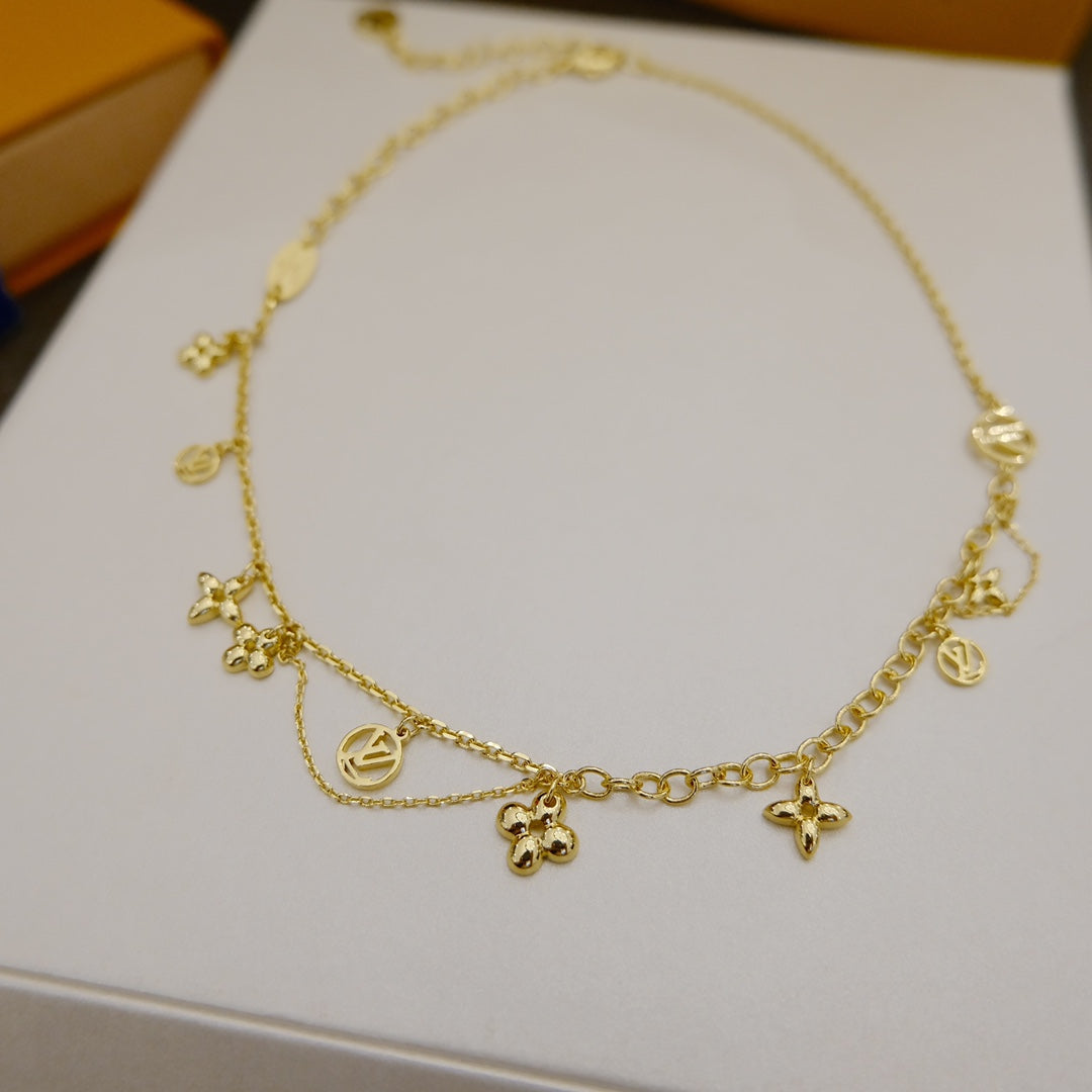 [Vellora Opalyn]BLOOMING SUPPLE NECKLACE BRASS