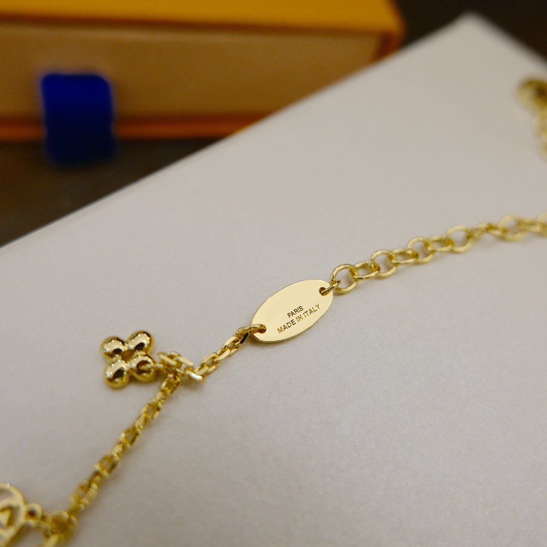 [Vellora Opalyn]BLOOMING SUPPLE NECKLACE BRASS