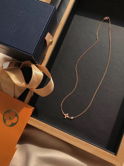 [Vellora Opalyn]BLOSSOM PENDANT PINK GOLD AND DIAMOND