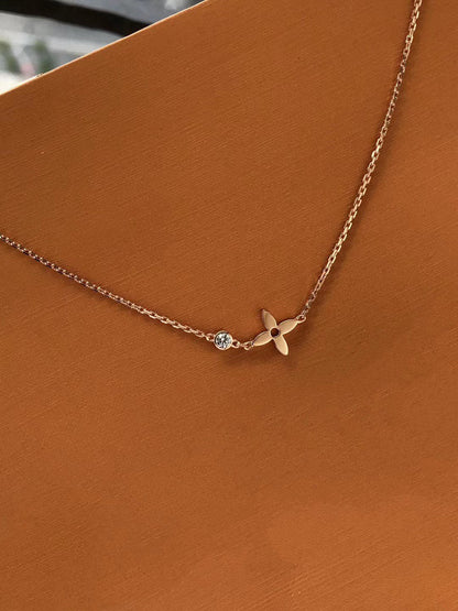 [Vellora Opalyn]BLOSSOM PENDANT PINK GOLD AND DIAMOND