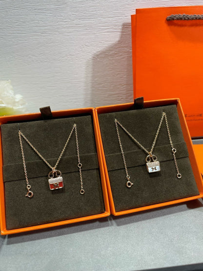 [Vellora Opalyn]H CIRCE MOISSANITE PENDANT NECKLACE GOLD