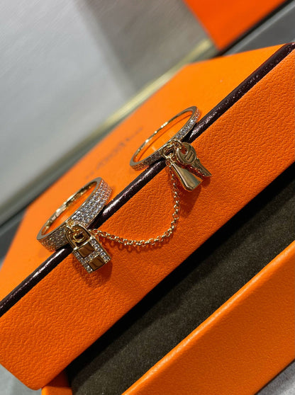 [Vellora Opalyn]HM KELLY CLOCHETTE DOUBLE RING IN  WITH DIAMONDS