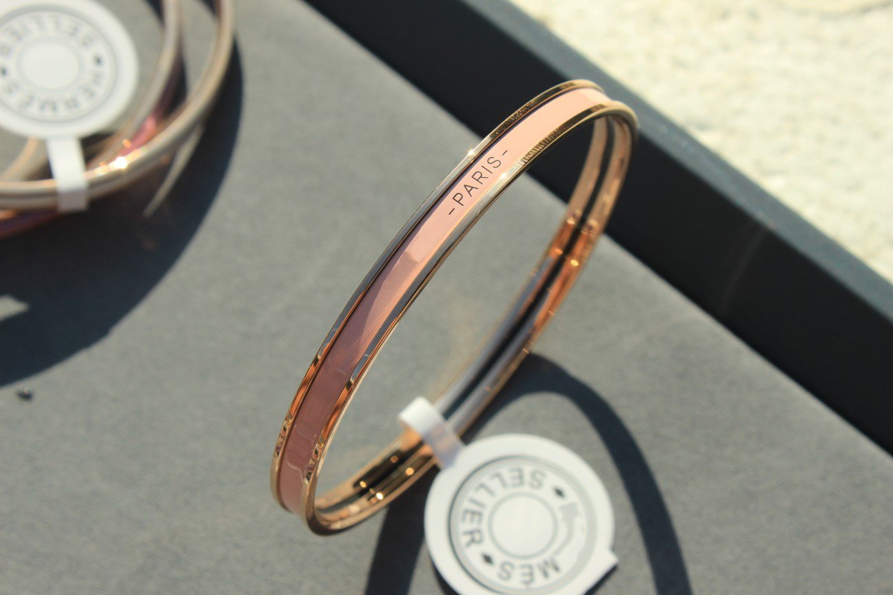 [Vellora Opalyn]HM UNI BANGLE BAG