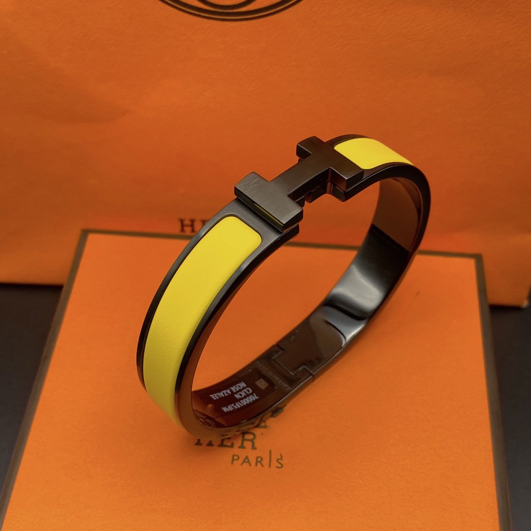 [Vellora Opalyn]CLIC HM SO BLACK YELLOW BRACELET