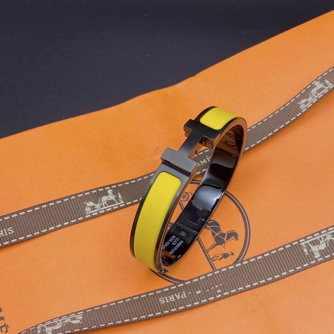 [Vellora Opalyn]CLIC HM SO BLACK YELLOW BRACELET