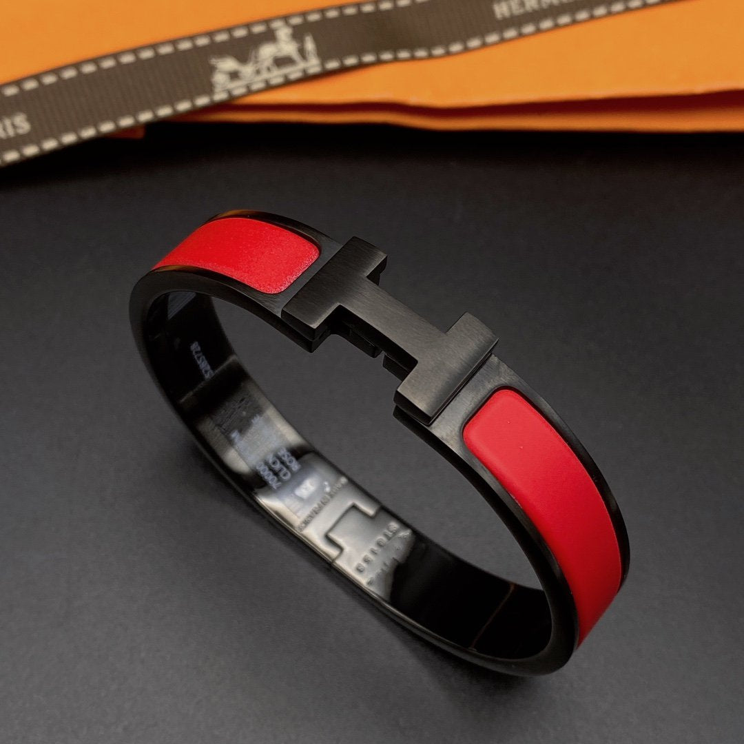 [Vellora Opalyn]CLIC HM SO BLACK RED BRACELET