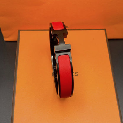 [Vellora Opalyn]CLIC HM SO BLACK RED BRACELET