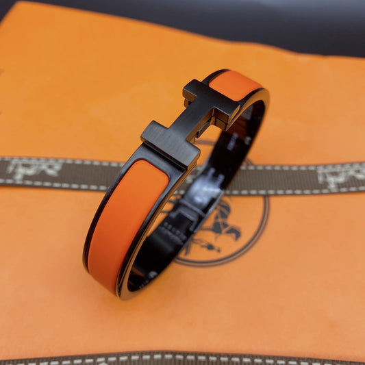 [Vellora Opalyn]CLIC HM SO BLACK OREGAN BRACELET
