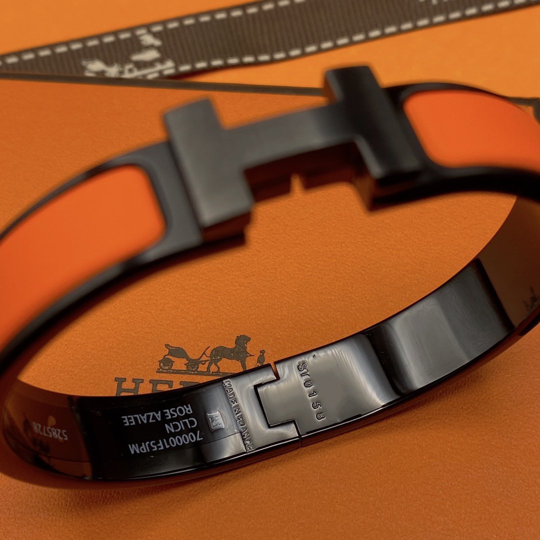 [Vellora Opalyn]CLIC HM SO BLACK OREGAN BRACELET