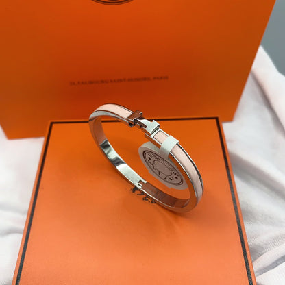 [Vellora Opalyn]CLASSIC HM CLIC  PINK 8MM ENAMEL BRACELET