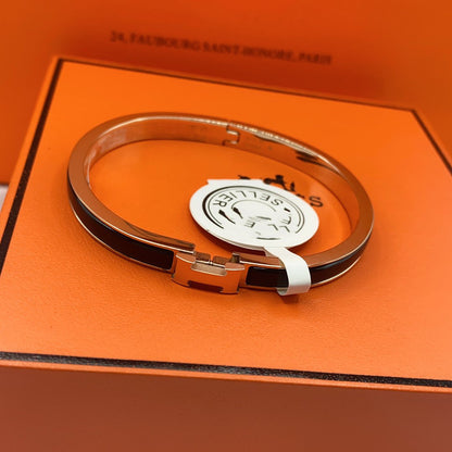 [Vellora Opalyn]CLASSIC HM CLIC BLACK 8MM ENAMEL BRACELET