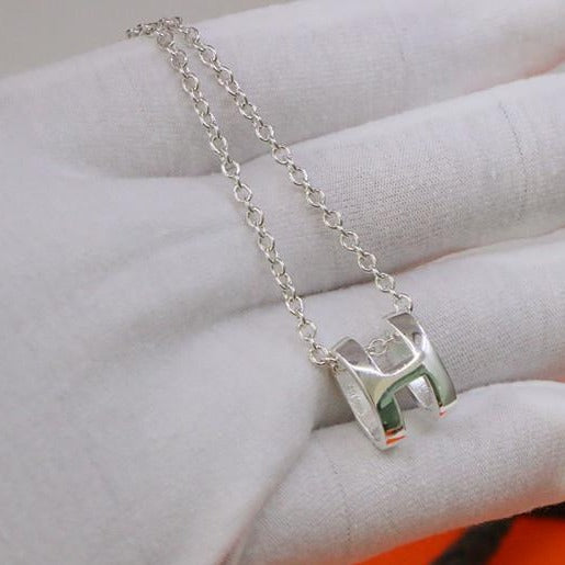[Vellora Opalyn]HM NECKLACE H LETTER OVAL SERIES