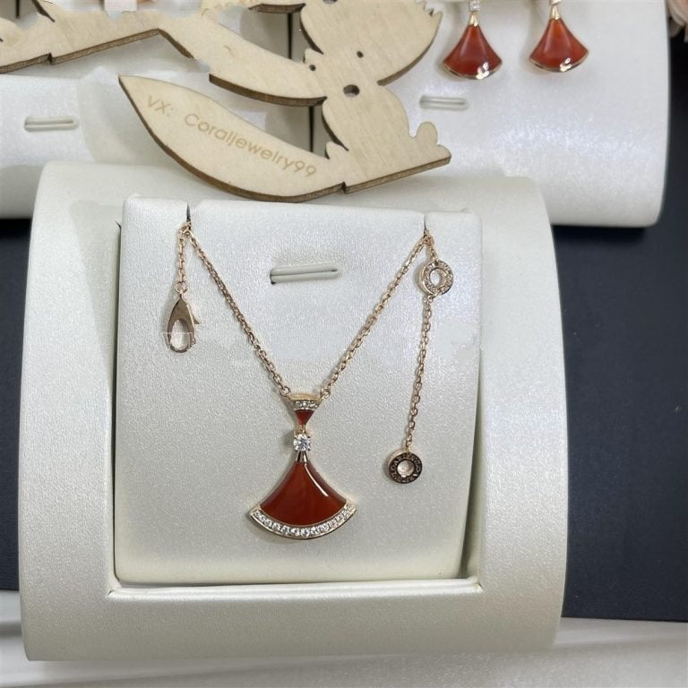 [Vellora Opalyn]DREAM NECKLACE CARNELIAN DIAMOND