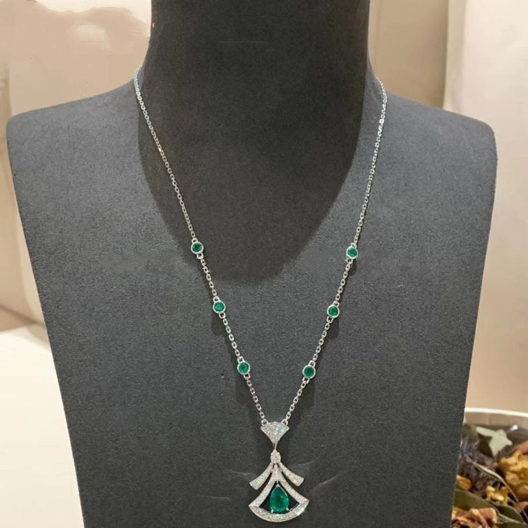 [Vellora Opalyn]DREAM NECKLACE MALACHITE DIAMOND SILVER