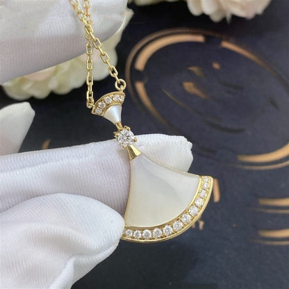 [Vellora Opalyn]DREAM NECKLACE MOP GOLD DIAMOND