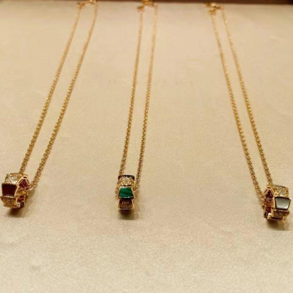 [Vellora Opalyn]SERPENTI PEDANT DIAMOND NECKLACE