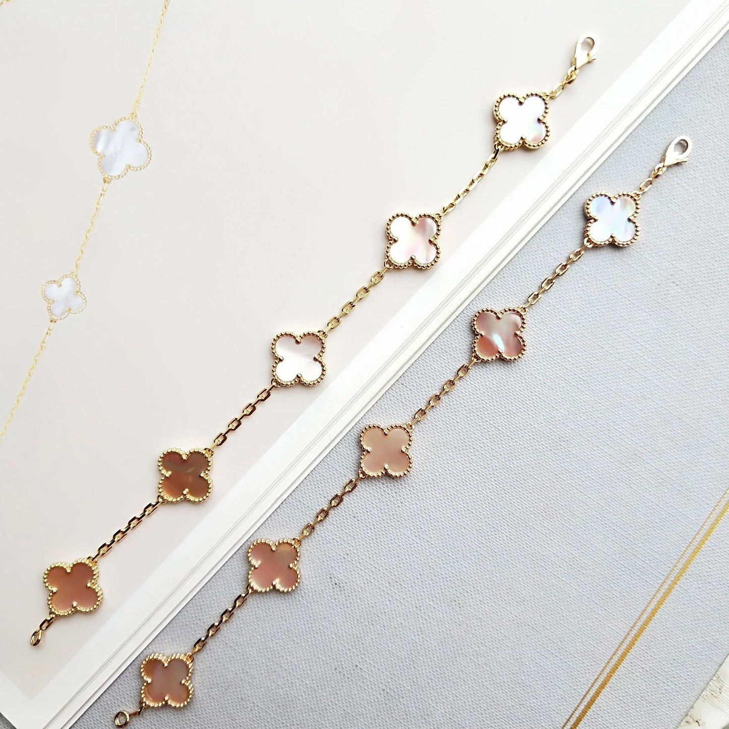 [Vellora Opalyn]CLOVER 5 PINK MOP BRACELET